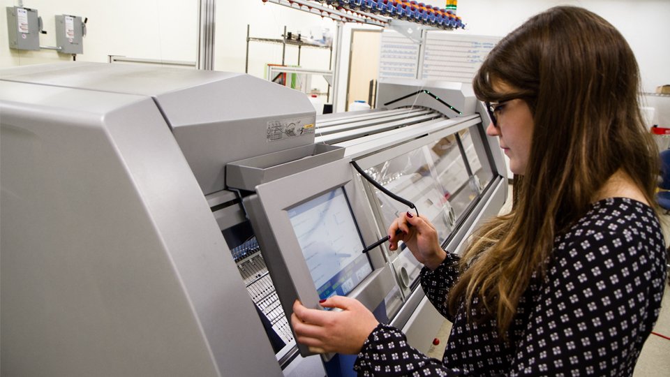 priority-designs-digital-knitting-news-01_01